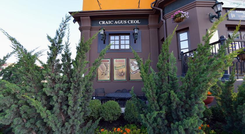 Гостиница Hamiltons Bed & Breakfast Белгород
